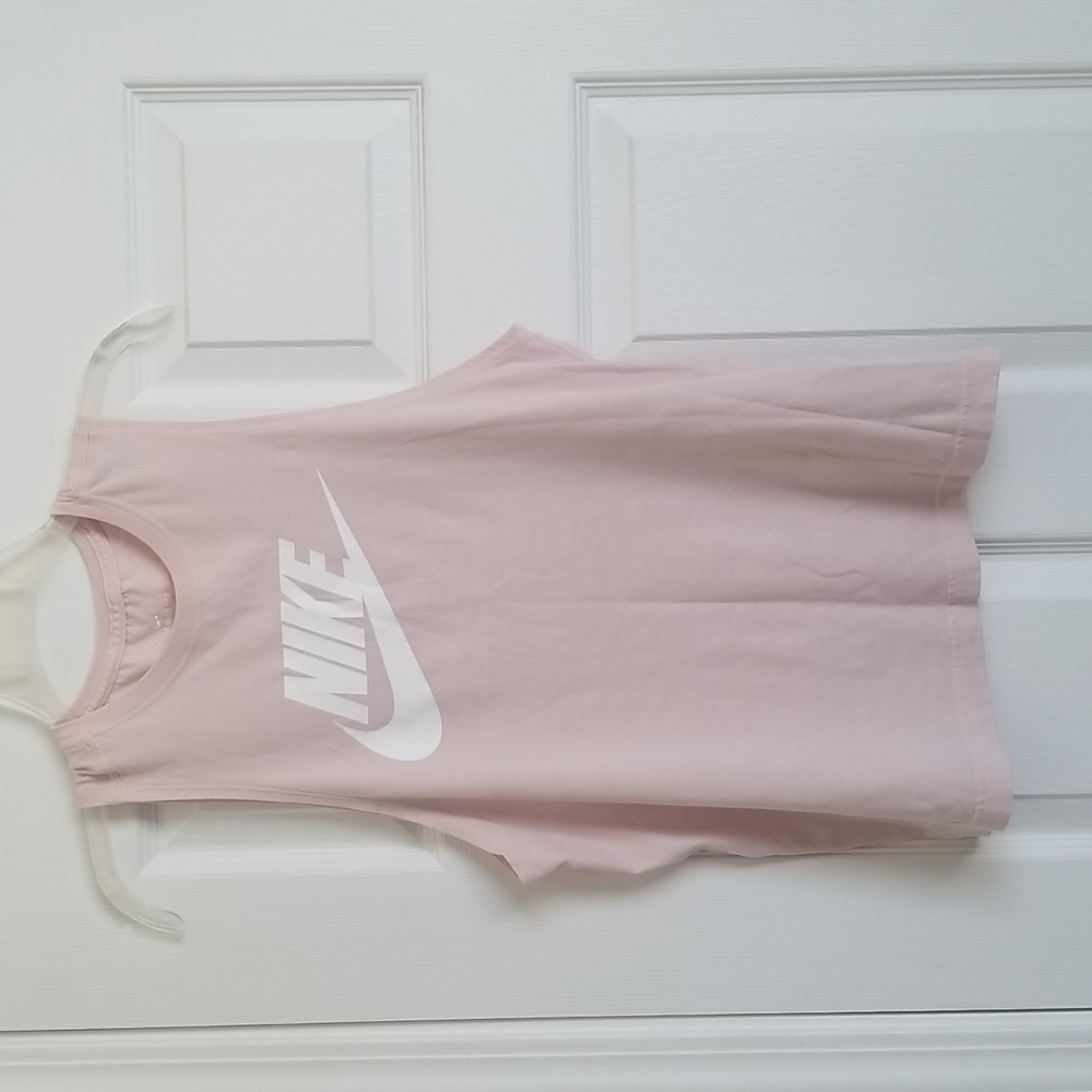 Nike tank